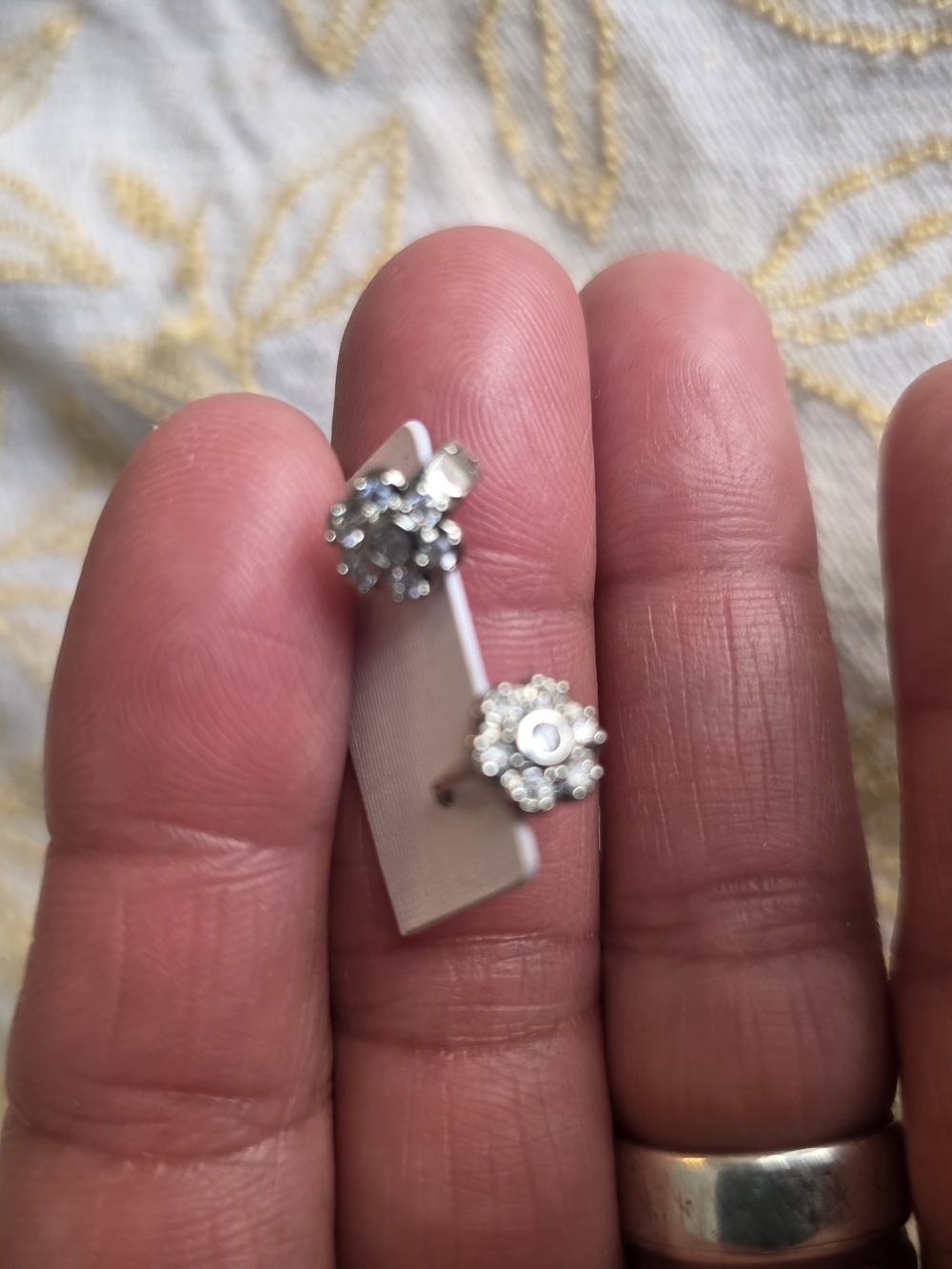 Silver plated -stainless steelFloral Crystal Stud Earrings - White